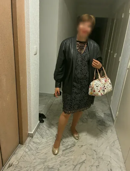Alma, 37