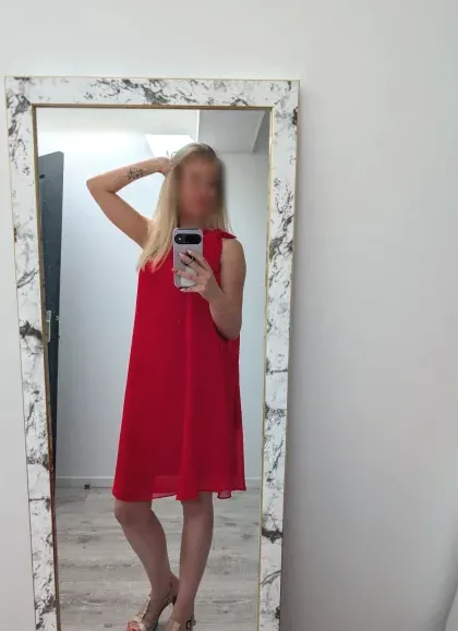 Amanda, 30