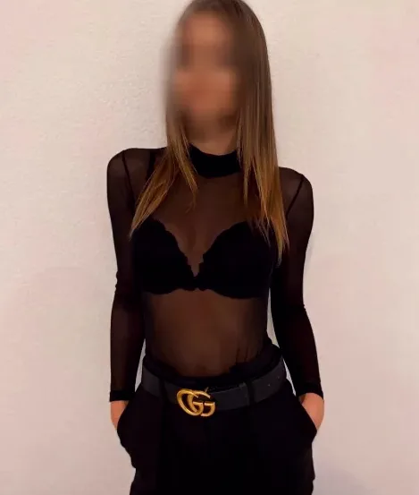 Karla, 36