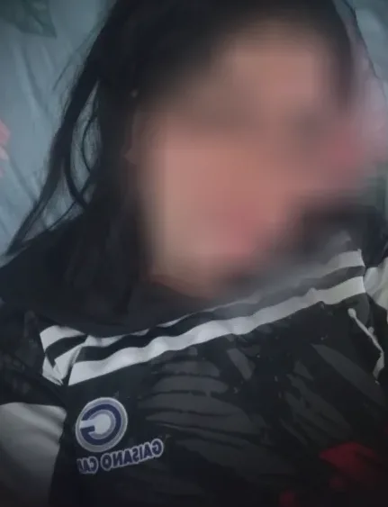 Laura, 34