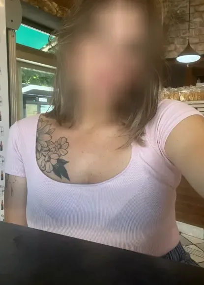 Maria, 40