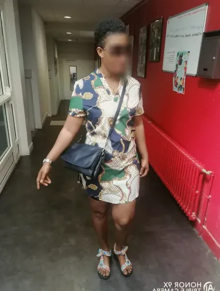 Sofia, 32